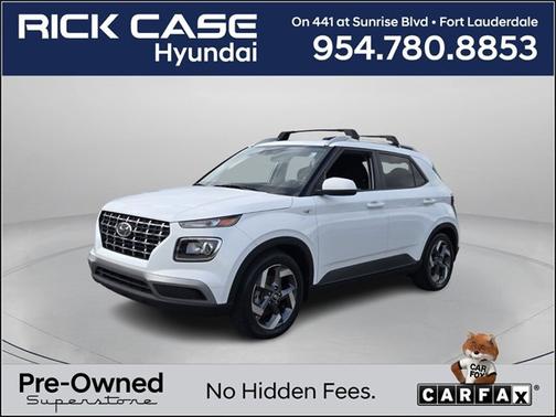 2022 Hyundai VENUE SEL