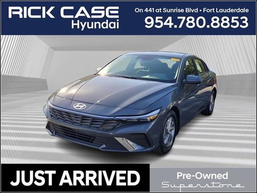 2024 Hyundai ELANTRA SE