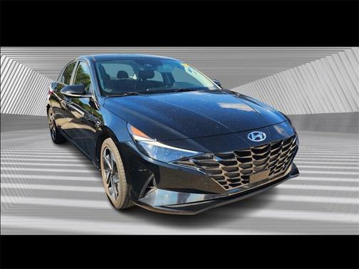 2022 Hyundai ELANTRA Limited