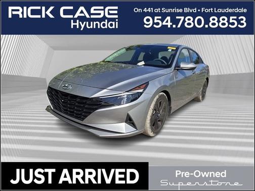 2023 Hyundai ELANTRA SEL