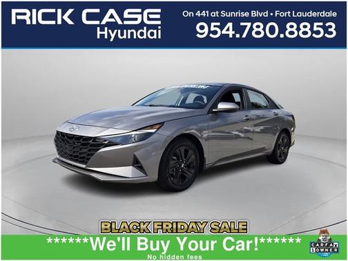 2023 Hyundai ELANTRA SEL