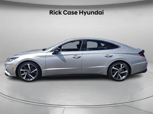 2023 Hyundai SONATA SEL Plus