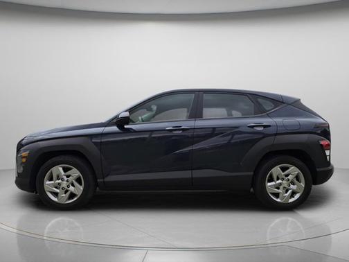Blue 2024 Hyundai KONA SE