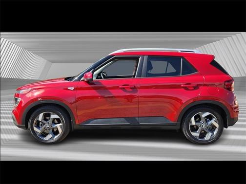 2022 Hyundai VENUE Limited