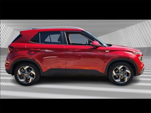2022 Hyundai VENUE Limited
