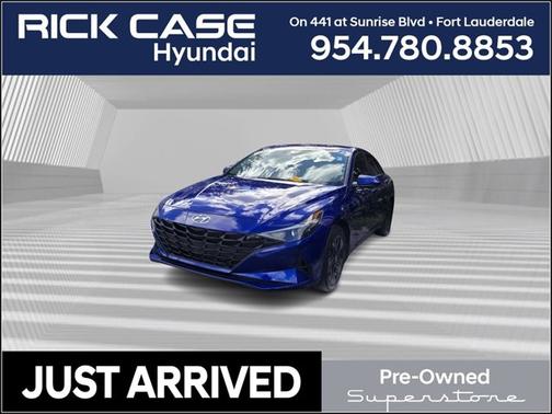 2023 Hyundai ELANTRA SEL