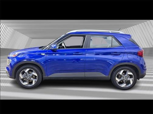2024 Hyundai VENUE Limited