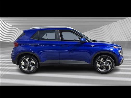 2024 Hyundai VENUE Limited