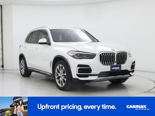 White 2023 BMW X5 xDrive40i