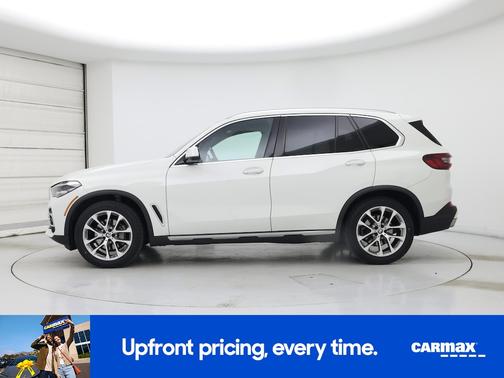 White 2023 BMW X5 xDrive40i