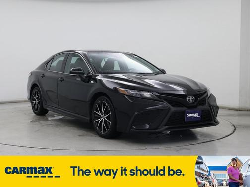 2022 Toyota Camry SE Night Shade