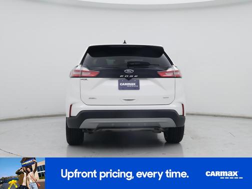 White 2022 Ford Edge SEL