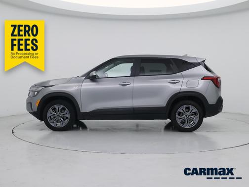 Gray 2026 Kia Seltos LX