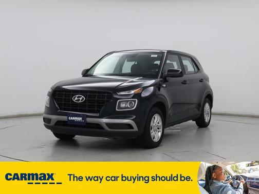 2022 Hyundai VENUE SE