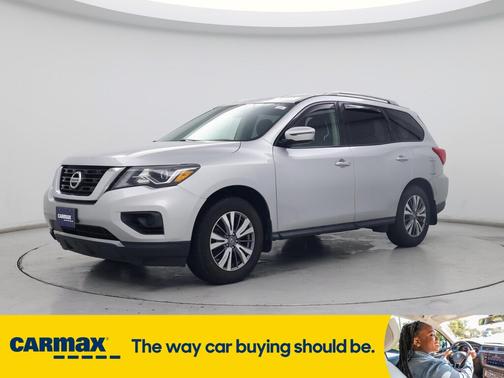 2019 Nissan Pathfinder S