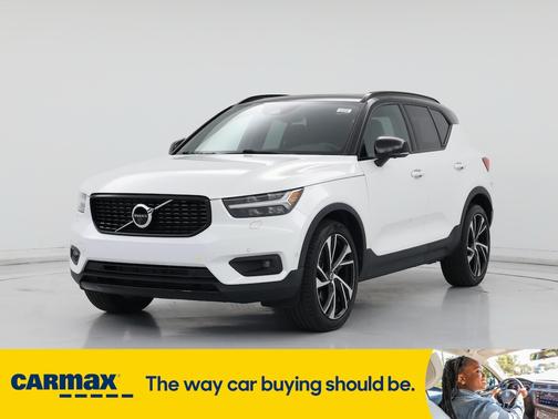 2021 Volvo XC40 T5 R-Design