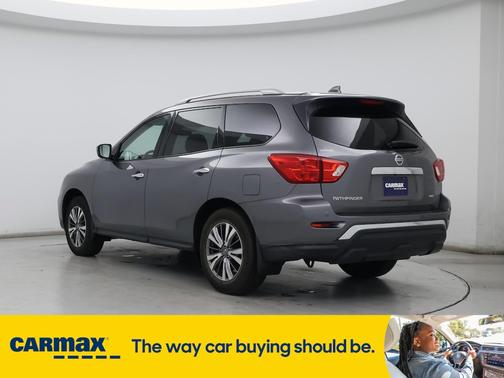 2019 Nissan Pathfinder S