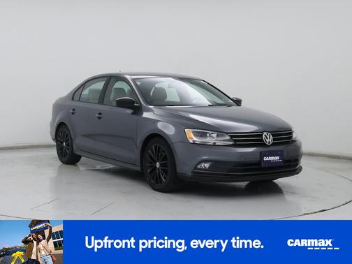 Gray 2016 Volkswagen Jetta Sport