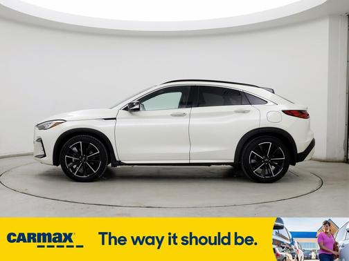 2022 INFINITI QX55 Essential