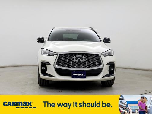 2022 INFINITI QX55 Essential