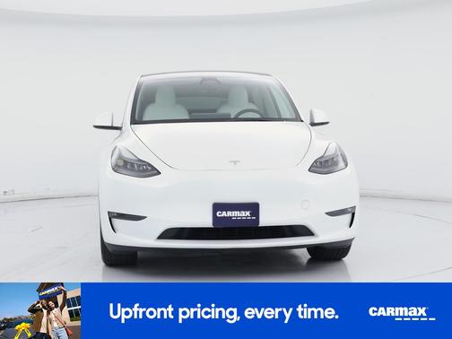 White 2023 Tesla Model Y Long Range