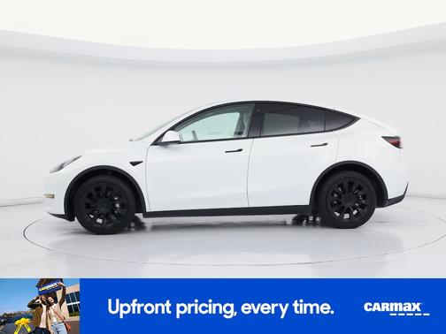 White 2023 Tesla Model Y Long Range