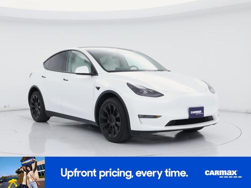 White 2023 Tesla Model Y Long Range