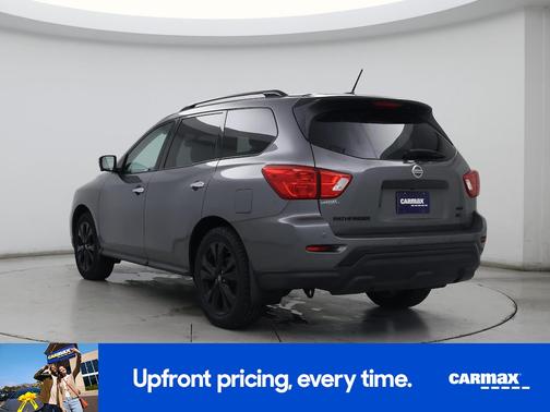 2018 Nissan Pathfinder SL