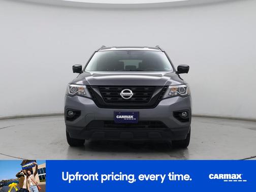 2018 Nissan Pathfinder SL