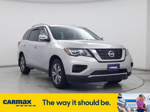 2019 Nissan Pathfinder S