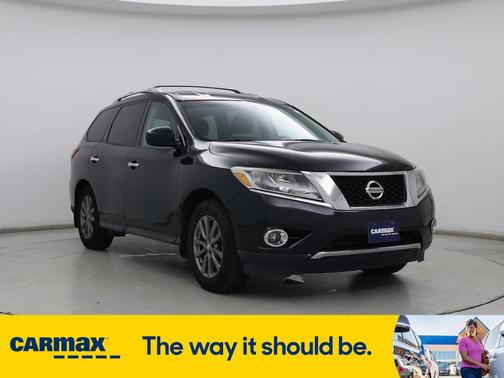 2015 Nissan Pathfinder SV