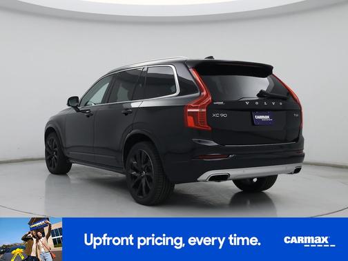 Black 2021 Volvo XC90 T6 Momentum