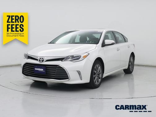 White 2016 Toyota Avalon XLE Plus
