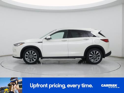 White 2022 INFINITI QX50 Essential