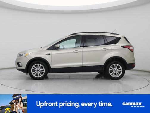 Gold 2018 Ford Escape SE