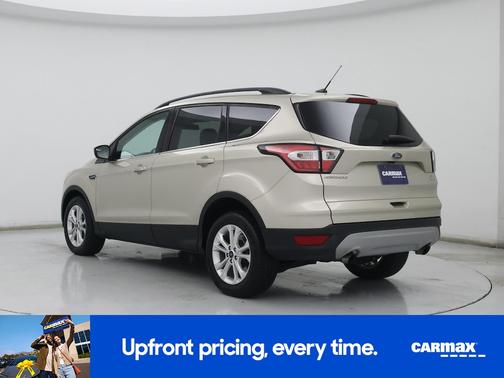 Gold 2018 Ford Escape SE