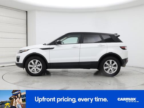 White 2017 Land Rover Range Rover Evoque SE