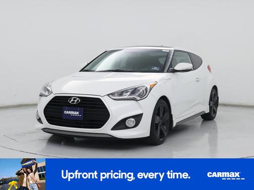 White 2015 Hyundai Veloster Turbo