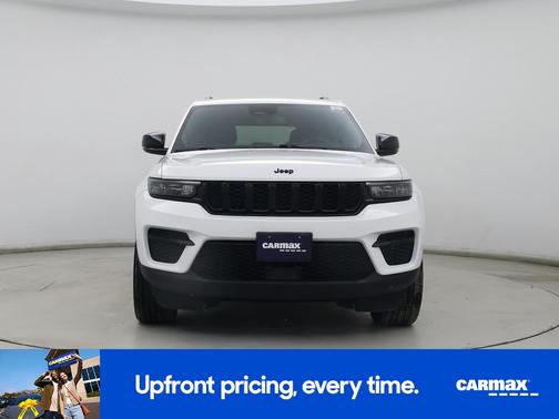 2022 Jeep Grand Cherokee Altitude