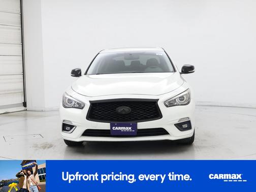 White 2018 INFINITI Q50 Luxe