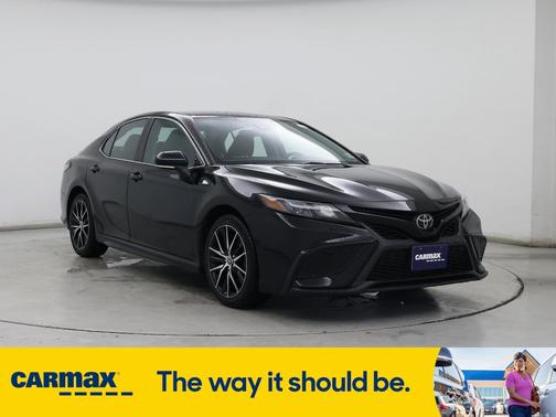 2022 Toyota Camry SE Night Shade