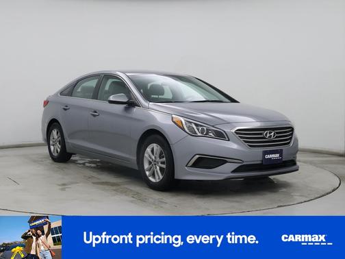 2017 Hyundai SONATA 