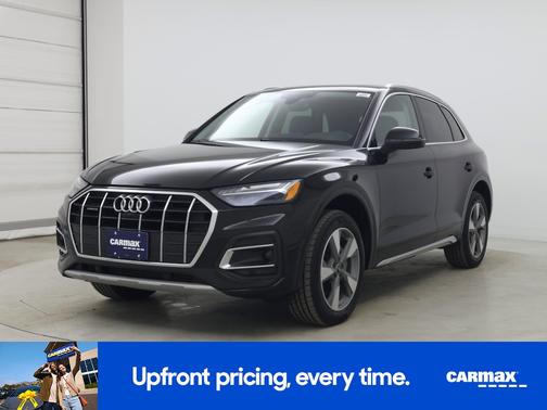 Black 2023 Audi Q5 Prestige