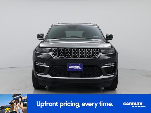 Black 2022 Jeep Grand Cherokee Summit