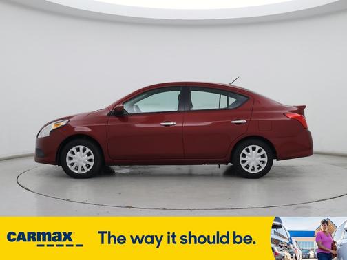 2019 Nissan Versa SV