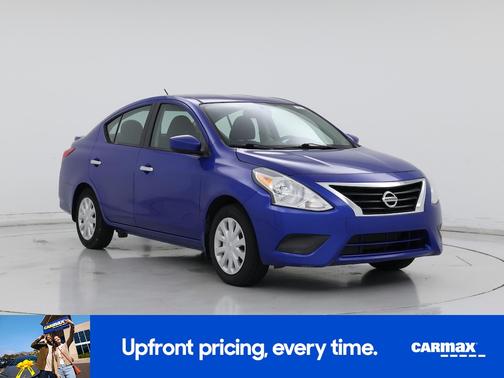 2016 Nissan Versa SV