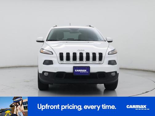 White 2016 Jeep Cherokee Latitude