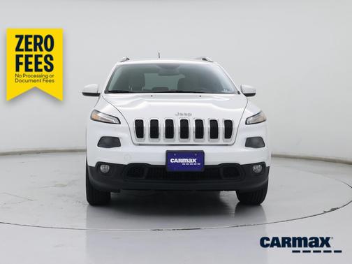 White 2016 Jeep Cherokee Latitude