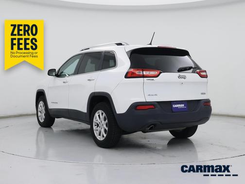 White 2016 Jeep Cherokee Latitude