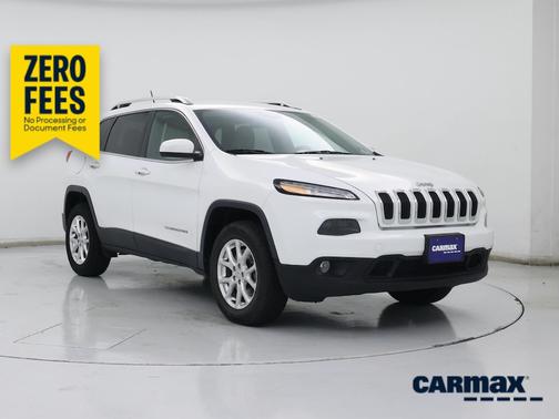White 2016 Jeep Cherokee Latitude